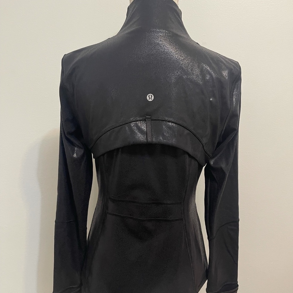 Lululemon SPECIAL EDITION Define Shine Jacket
